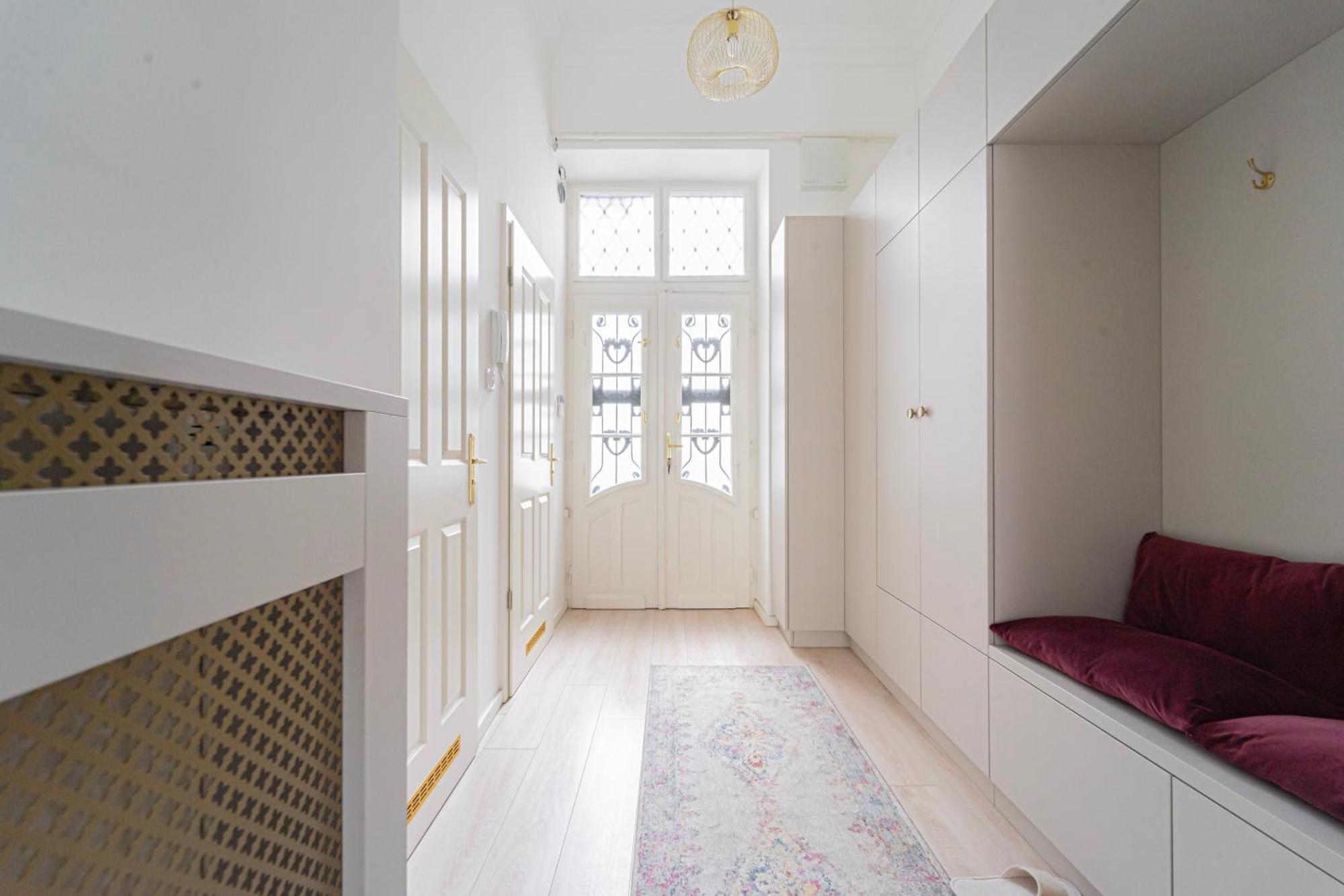 Luxury By Castle District, Free Parking Apartamento *
